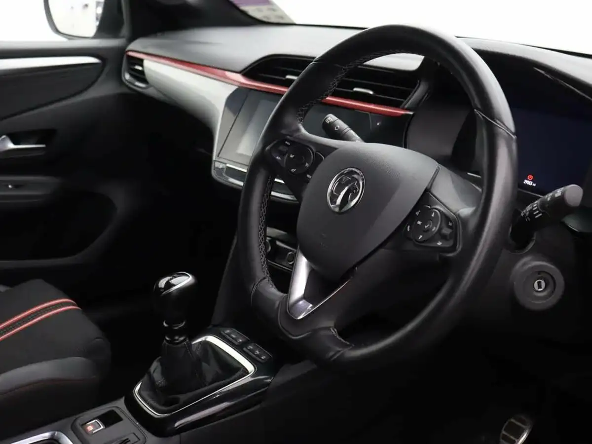 2022-vauxhall-corsa-12-turbo-gs-line-100ps-big-11