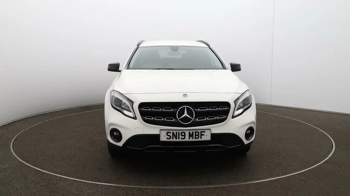 2019-mercedes-benz-gla-class-16-gla-180-urban-edition-ss-7g-dct-big-30