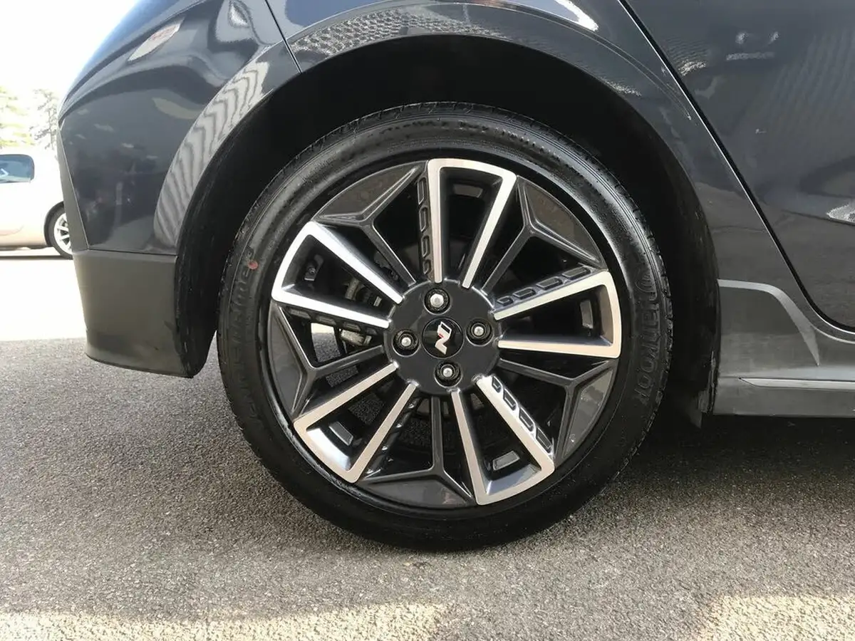 2024-hyundai-i20-10-t-gdi-n-line-eclutch-imt-big-8