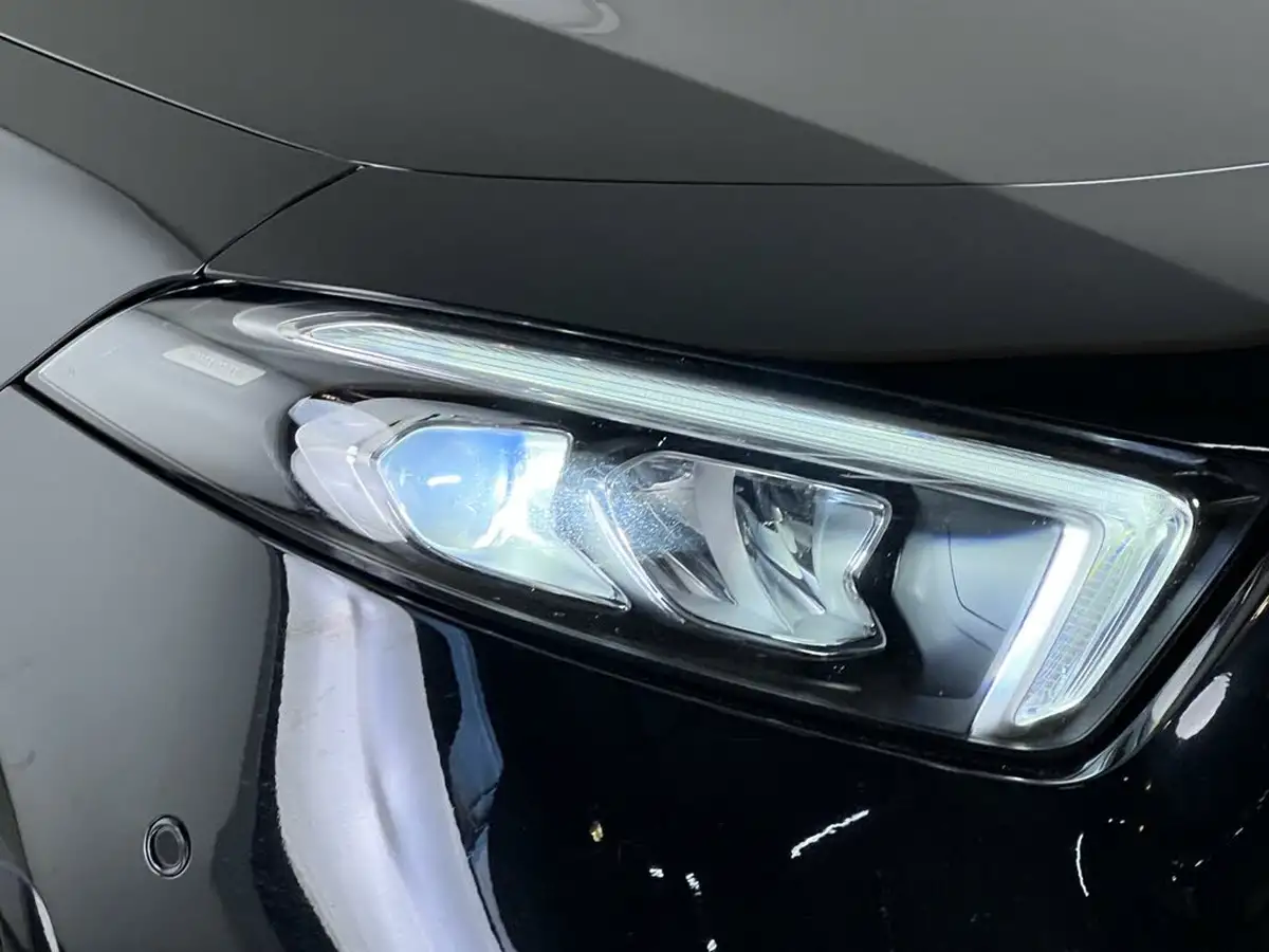 2021-mercedes-benz-a-class-20d-a200d-amg-line-premium-hatchback-5d-big-6