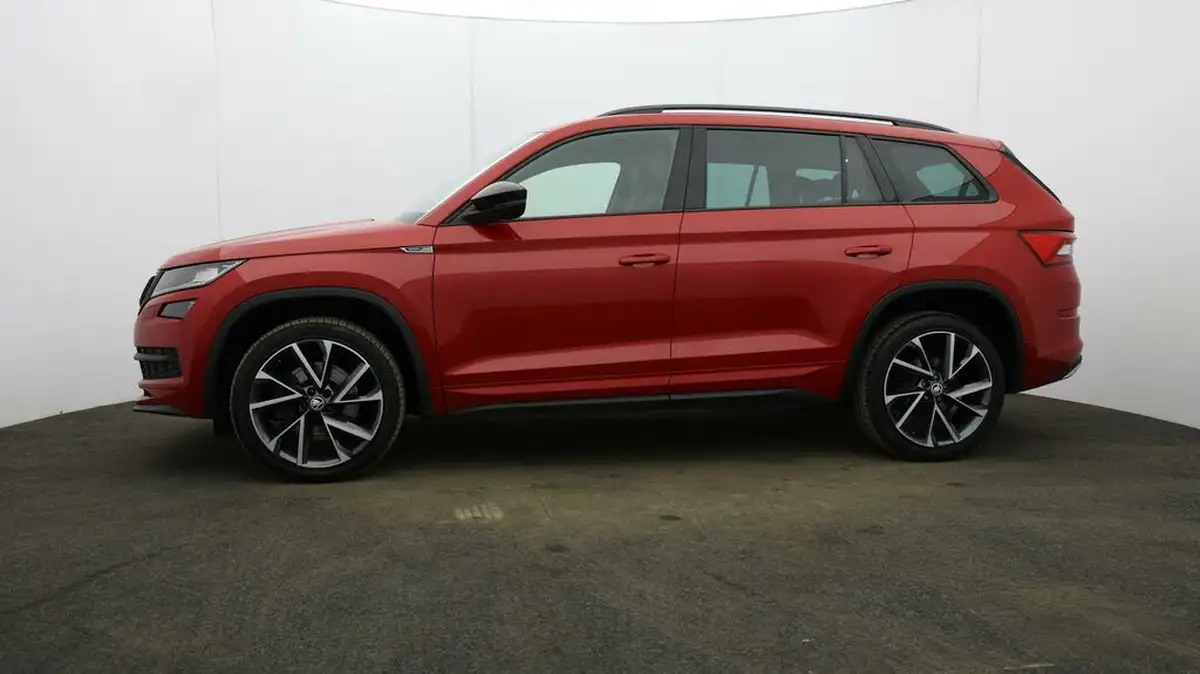 2019-skoda-kodiaq-20tdi-sportline-190ps-seats-scr-dsg-big-60