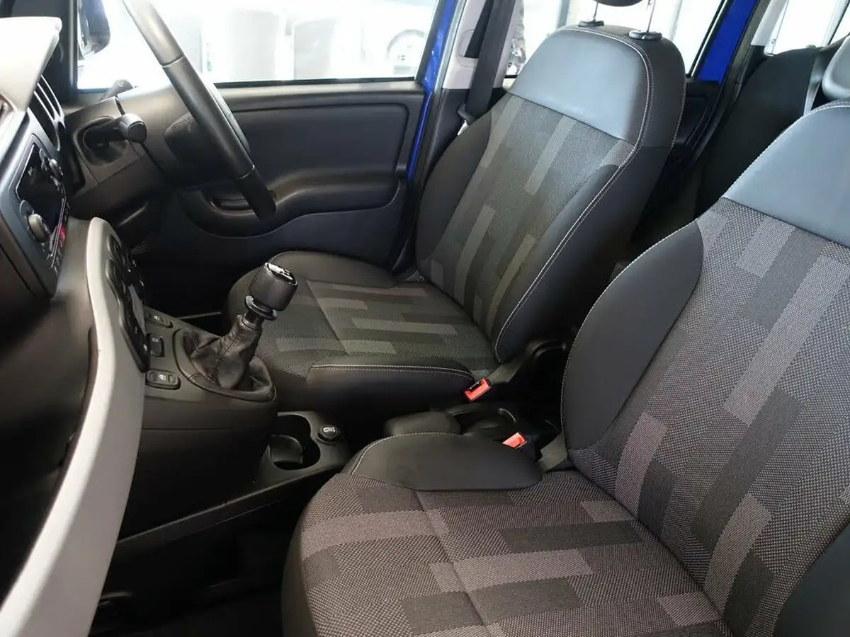 2018-fiat-panda-12-city-cross-ss-big-11