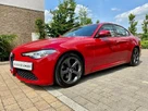2018-alfa-romeo-giulia-20-veloce-small-3
