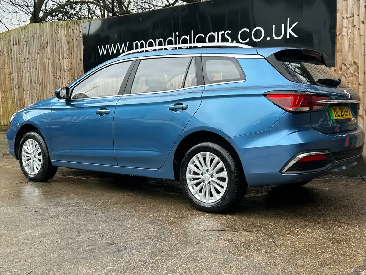 2021-mg-mg5-e-exclusive-ev-big-13