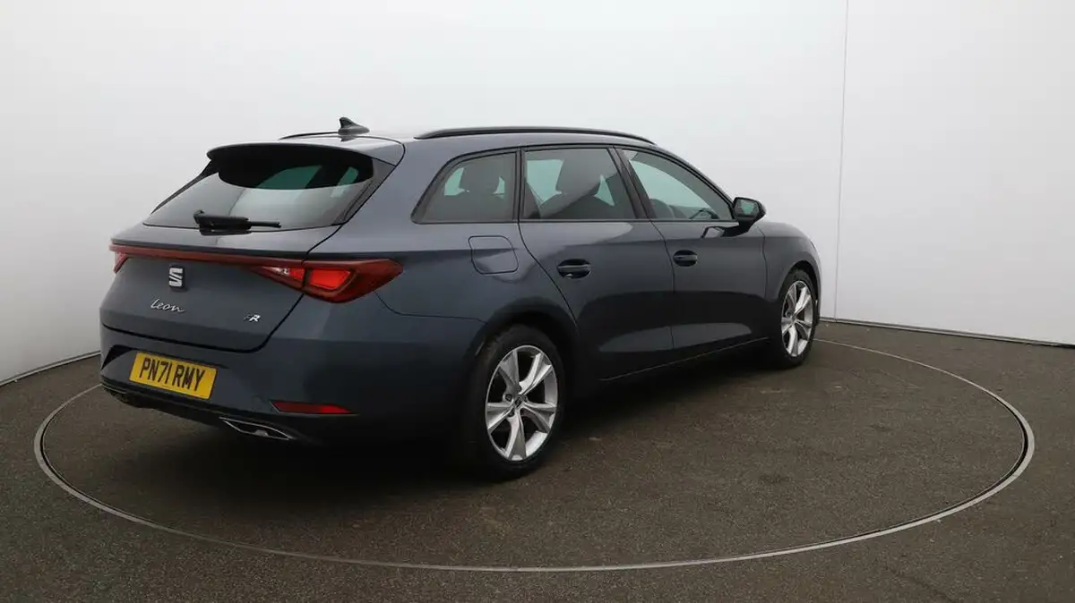 2021-seat-leon-15-tsi-evo-fr-150ps-estate-big-7
