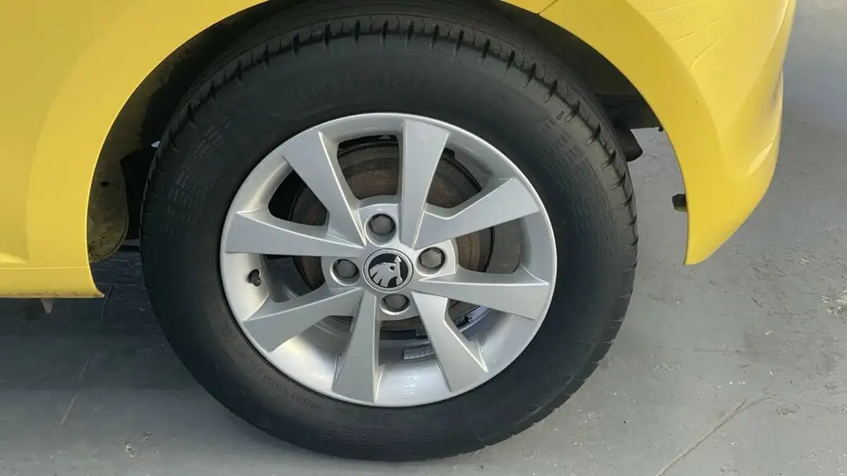 2019-skoda-citigo-10-se-3d-big-26