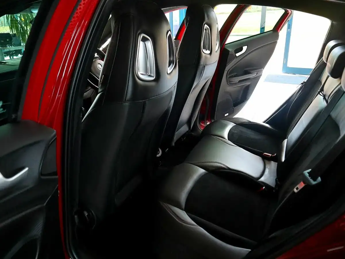 2020-alfa-romeo-giulietta-14-tb-sprint-big-25