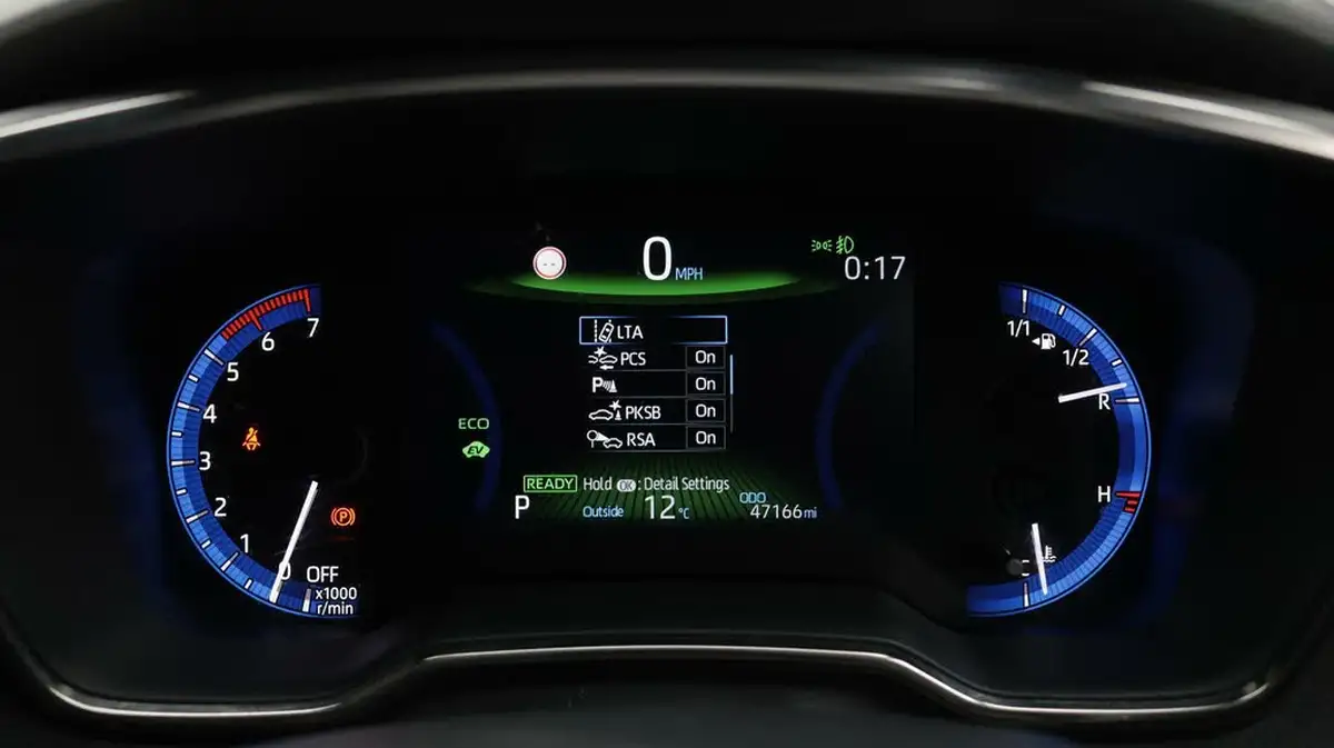 2023-toyota-corolla-18-vvt-i-icon-tech-spare-wheel-touring-sports-5d-big-10
