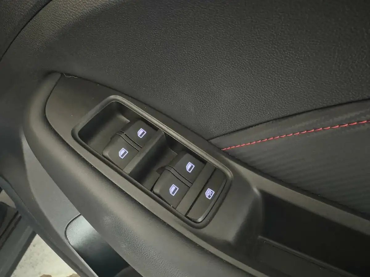 2023-mg-zs-suv-15-vti-tech-exclusive-big-19