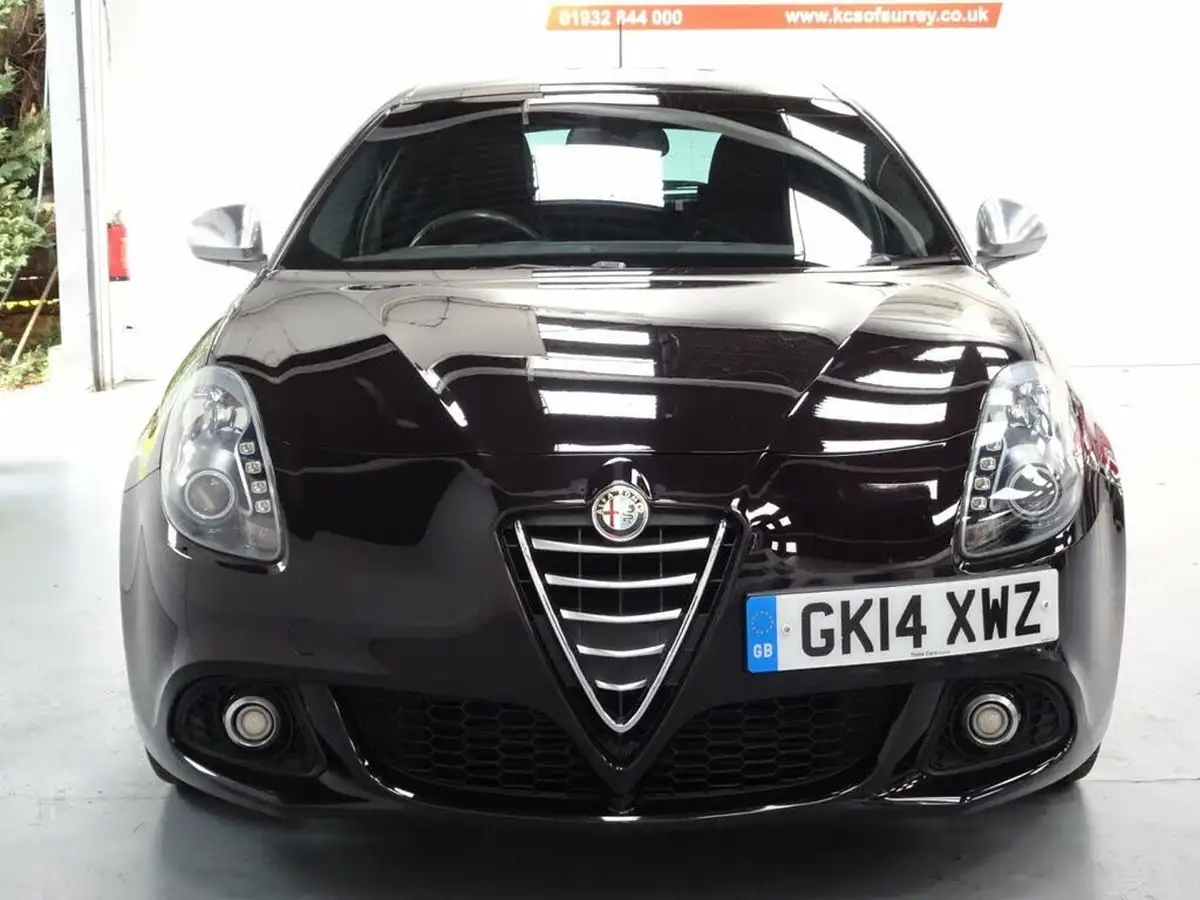 2014-alfa-romeo-giulietta-14-exclusive-alfa-tct-big-26