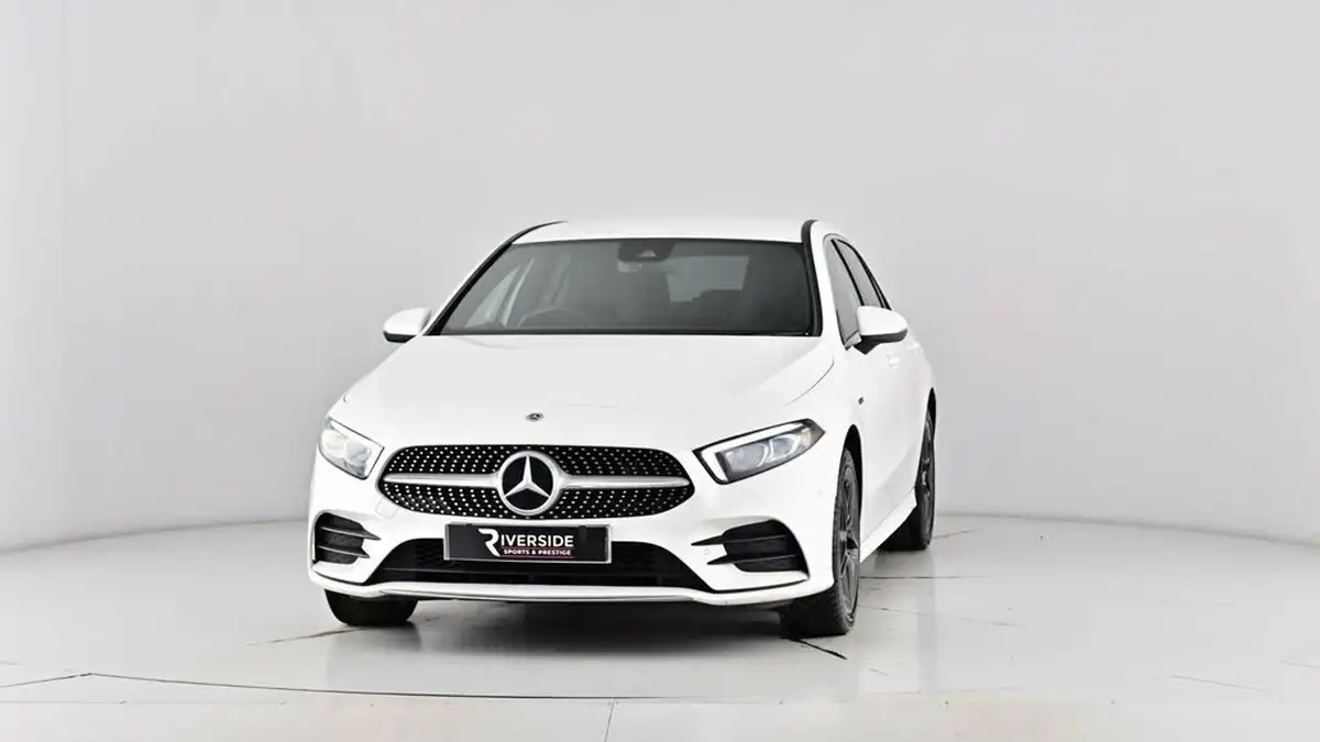 2021-mercedes-benz-a-class-13-a250e-amg-line-executive-hatchback-5d-big-54