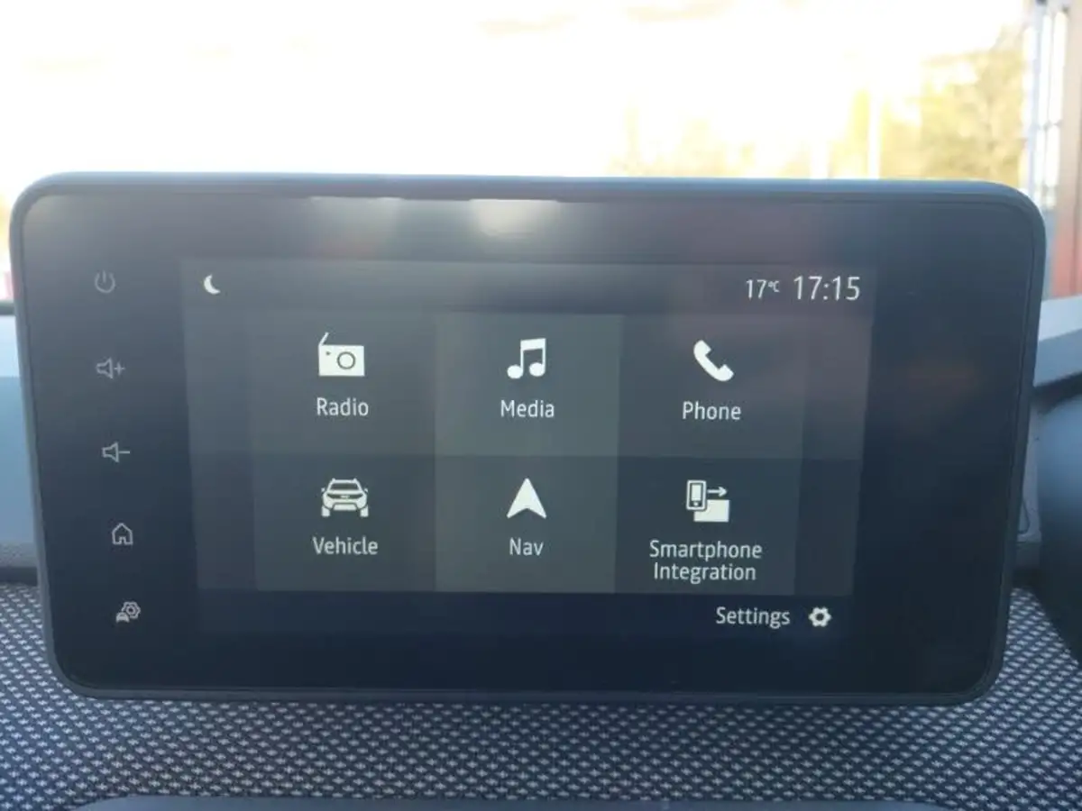 2023-dacia-sandero-stepway-10-tce-journey-90bhp-big-9