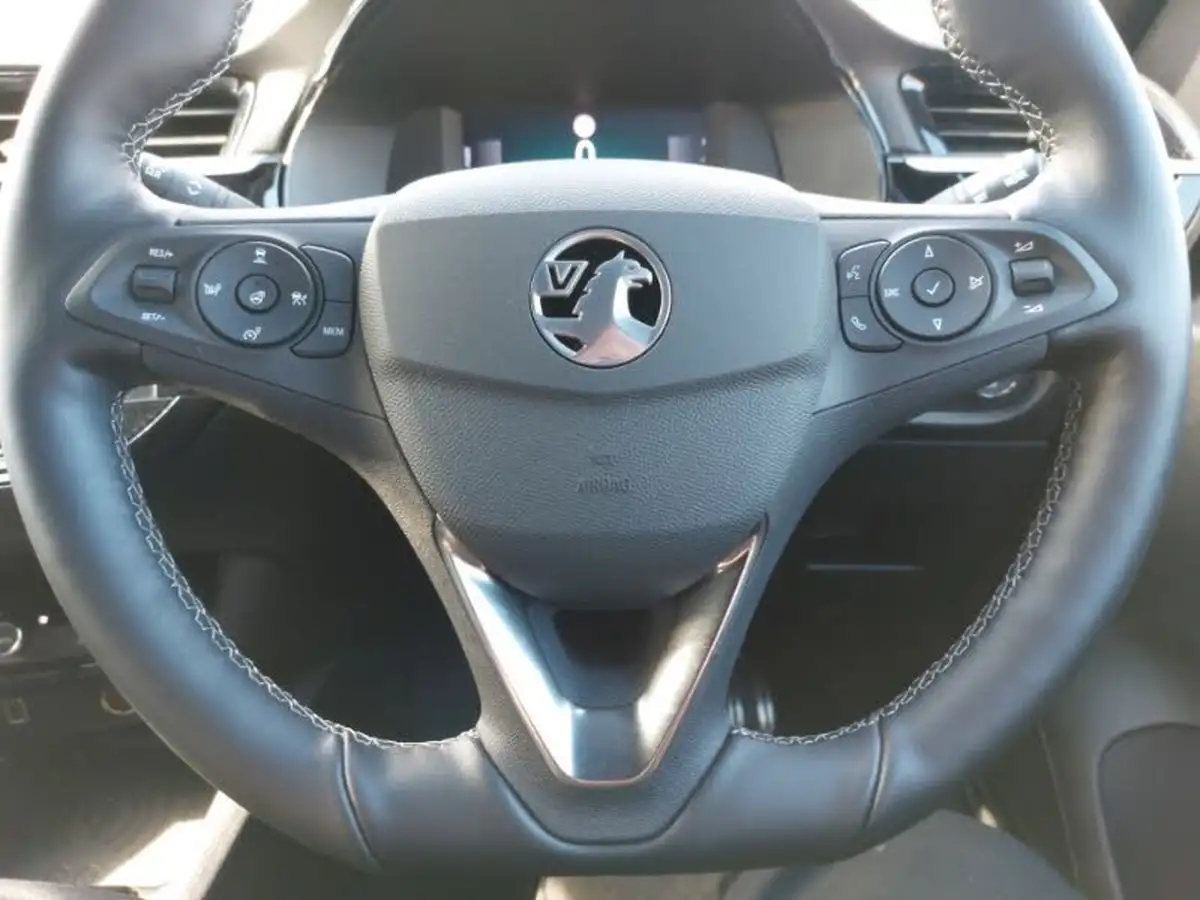 2024-vauxhall-corsa-e-ultimate-electric-136ps-50kwh-big-12