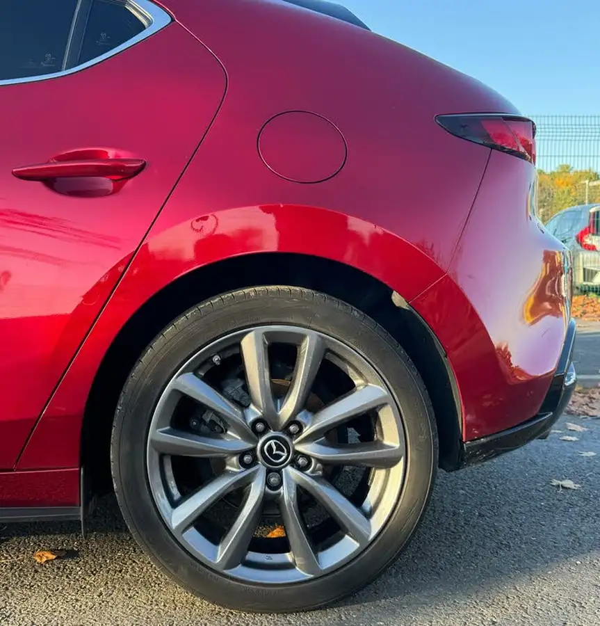 2020-mazda-mazda3-20-sport-lux-122ps-hatchback-5d-auto-big-16
