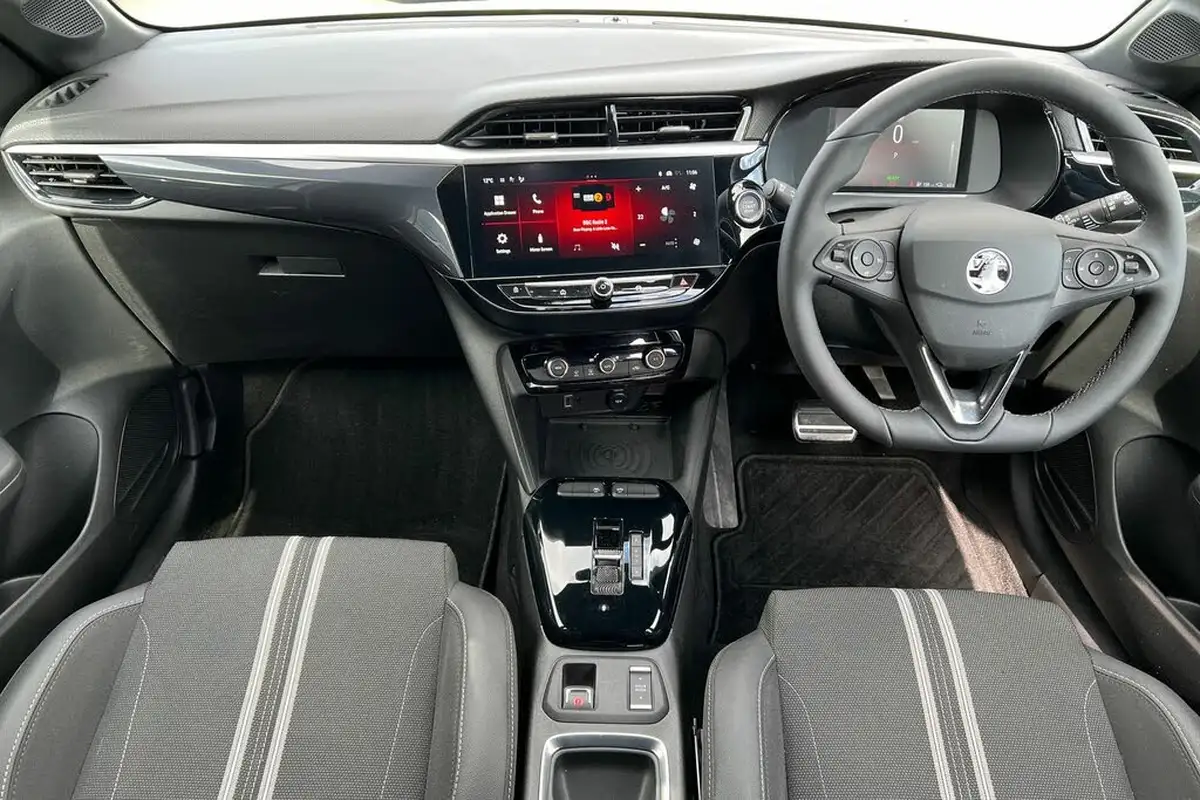 2024-vauxhall-corsa-e-gs-electric-136ps-50kwh-big-17