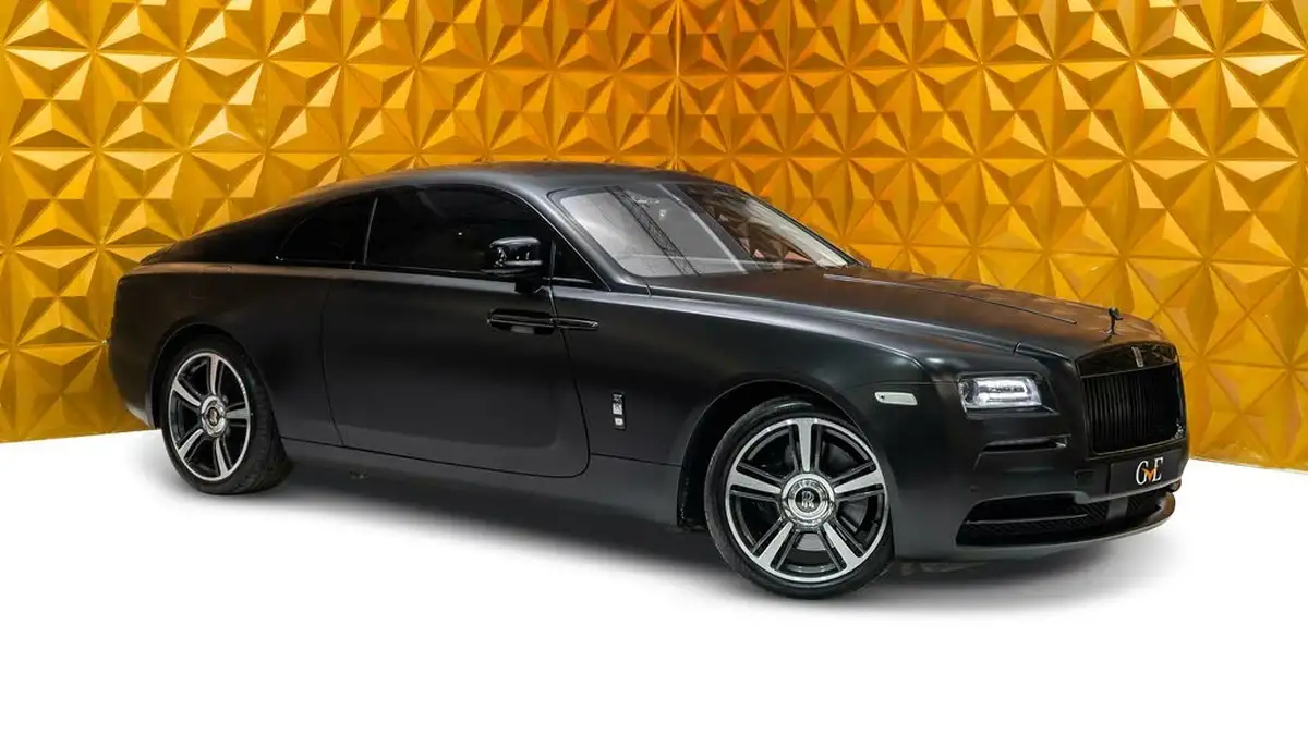 2015-rolls-royce-wraith-66-big-0