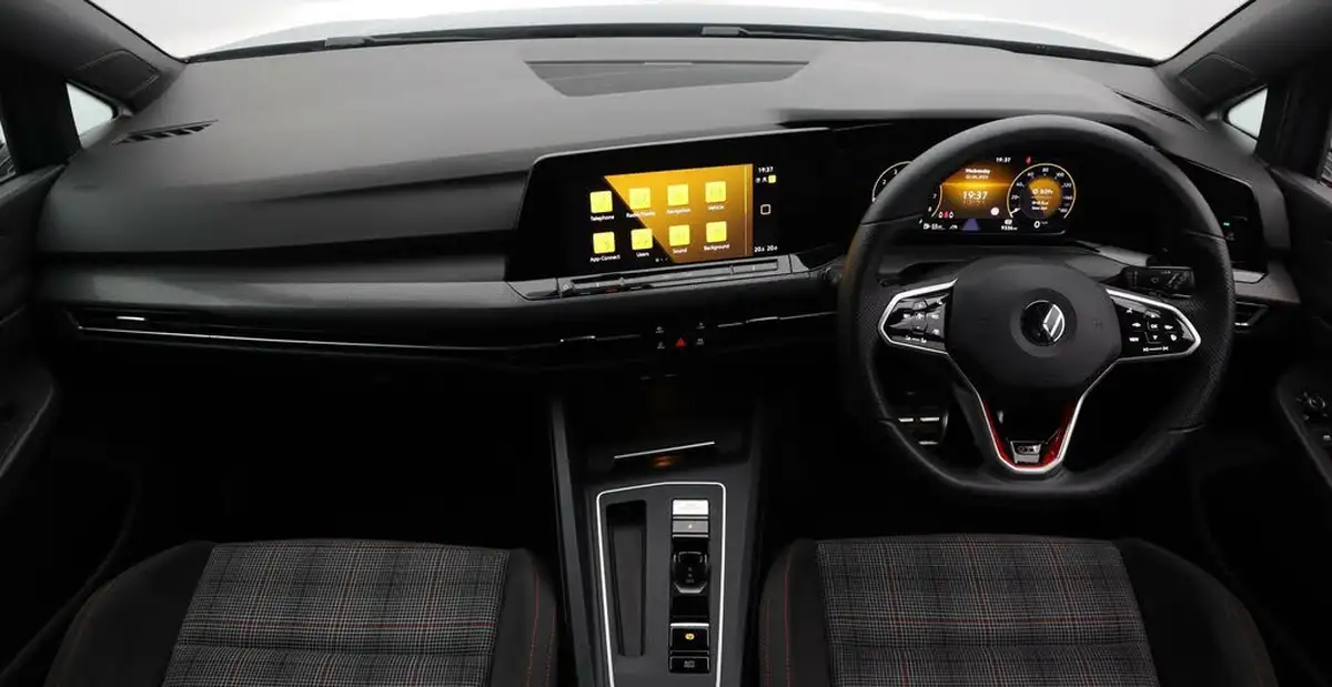 2022-volkswagen-golf-20-tsi-gti-dsg-big-13