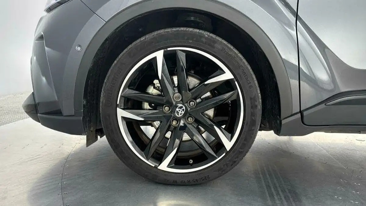 2023-toyota-c-hr-20-vvt-i-gr-sport-181bhp-big-14