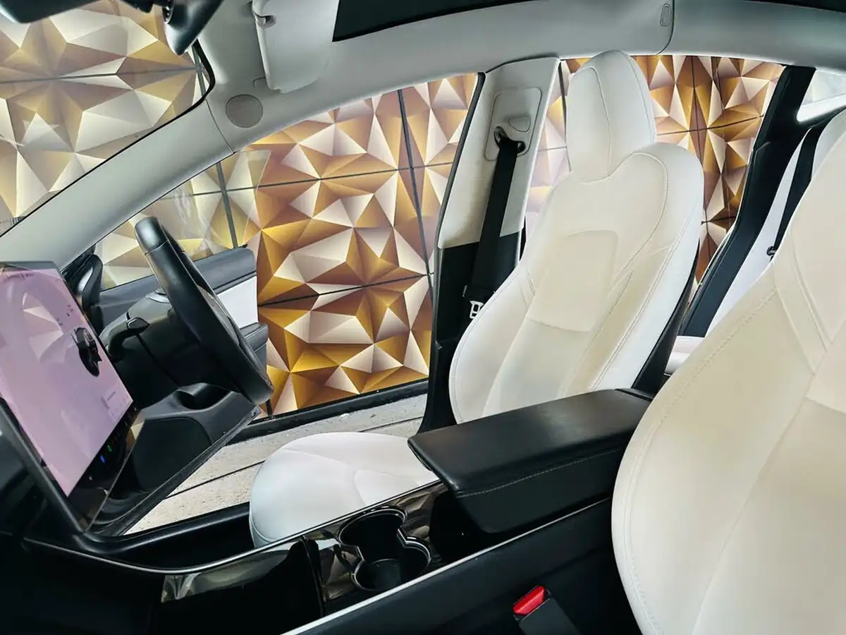 2019-tesla-model-3-e-4x4-performance-pack-big-68
