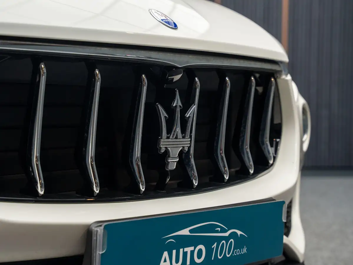 2021-maserati-levante-30-big-32