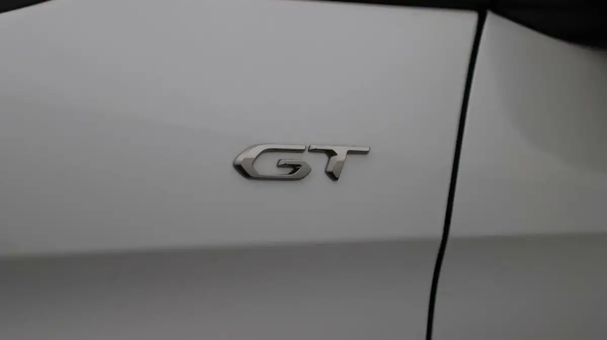 2022-peugeot-3008-suv-12-puretech-gt-premium-big-20