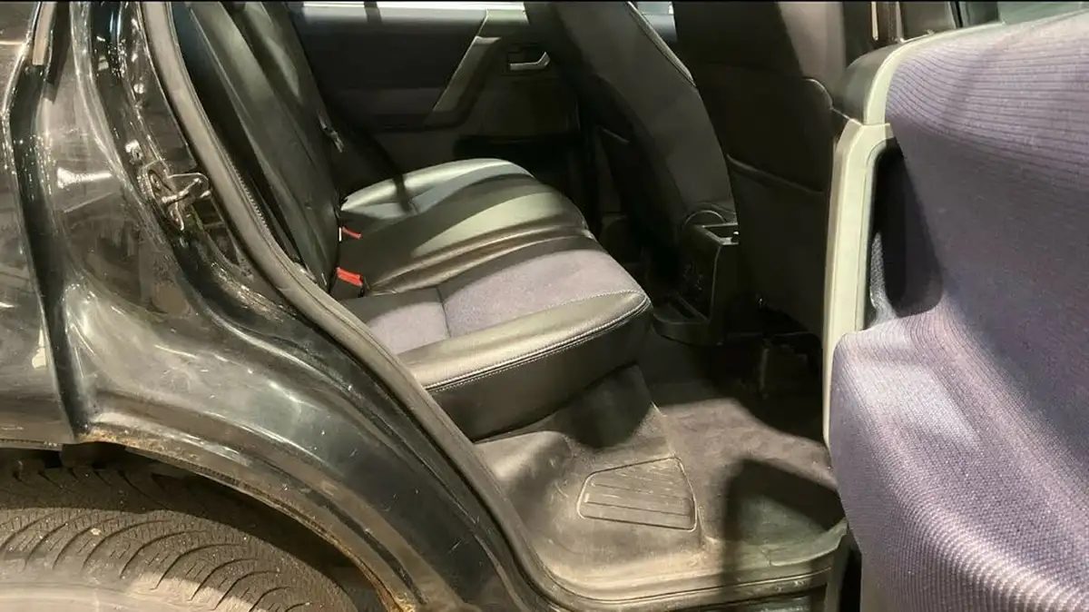2009-land-rover-freelander-2-22td-xs-5d-big-7