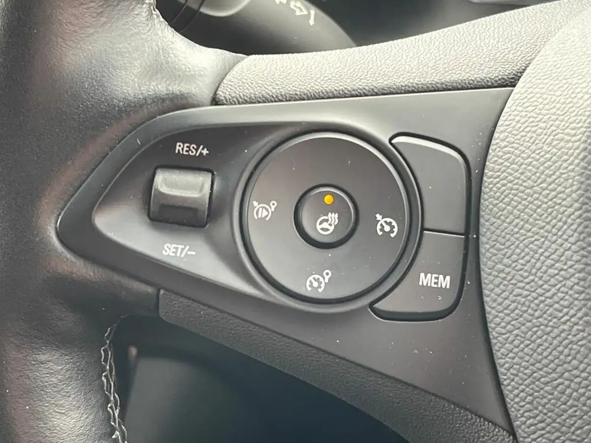 2021-vauxhall-corsa-12-turbo-sri-premium-100ps-big-23