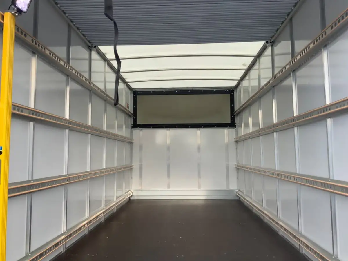 2023-renault-master-big-14