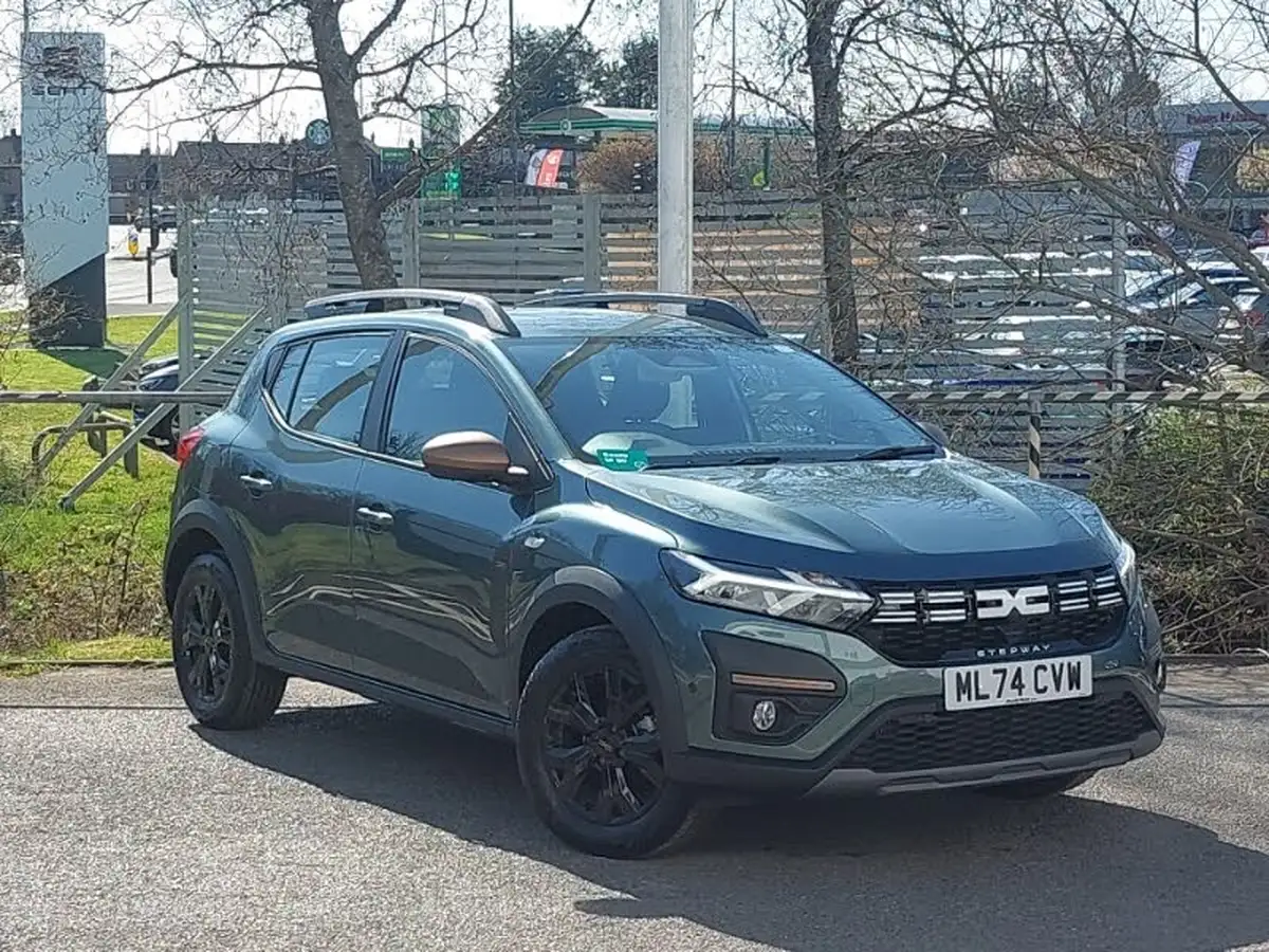 2024-dacia-sandero-stepway-10-tce-extreme-90bhp-big-0