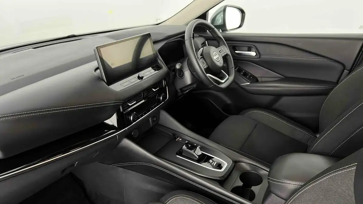 2023-nissan-qashqai-15-n-connecta-big-2