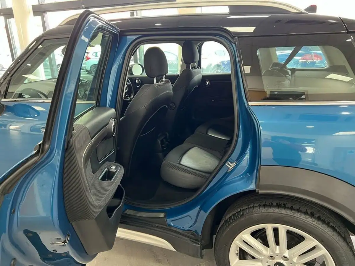 2017-mini-countryman-20-cooper-s-ss-auto-big-53