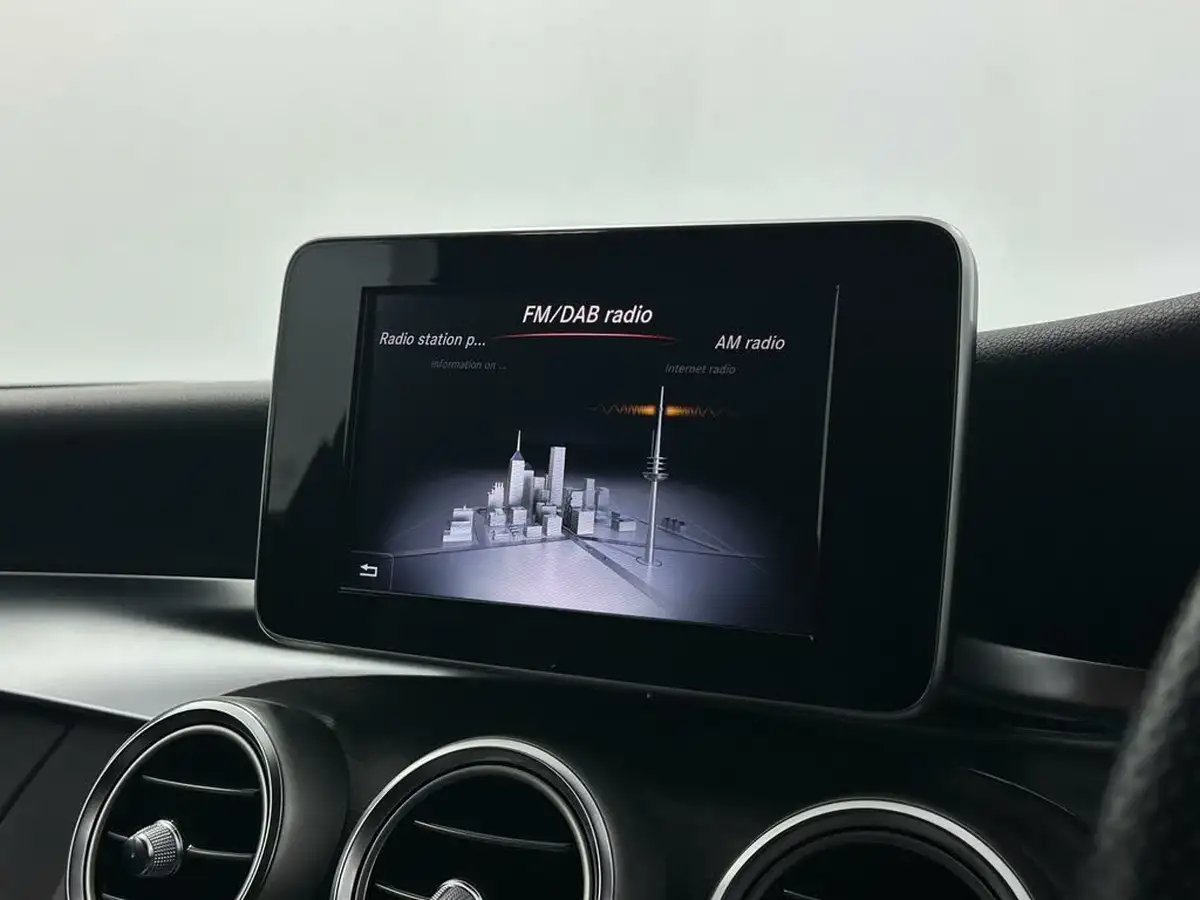 2017-mercedes-benz-c-class-21d-c220d-amg-line-premiumss-estate-5d-9g-tronic-plus-big-23