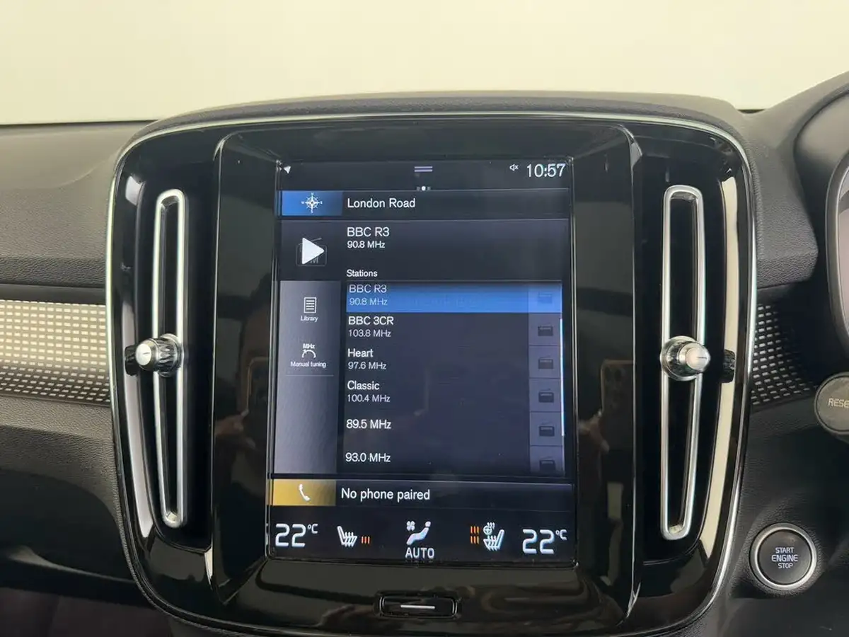 2021-volvo-xc40-20-b4-r-design-194bhp-awd-auto-big-47