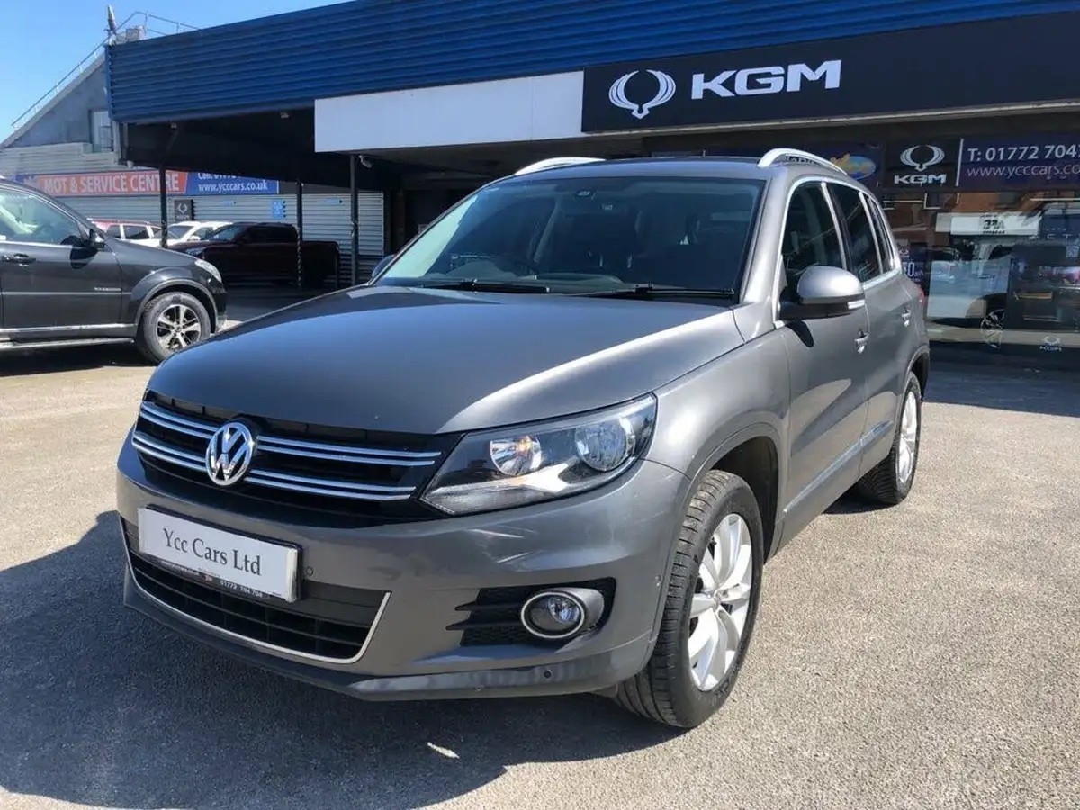 2014-volkswagen-tiguan-20tdi-match-140ps-4wd-bluemotion-tech-dsg-big-9