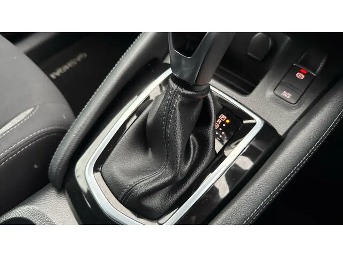 2020-nissan-qashqai-13-dig-t-acenta-premium-160ps-dct-big-26