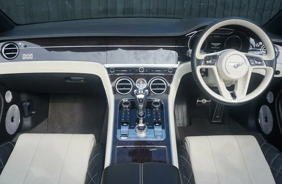 2019-bentley-continental-60-gt-4x4-convertible-big-3