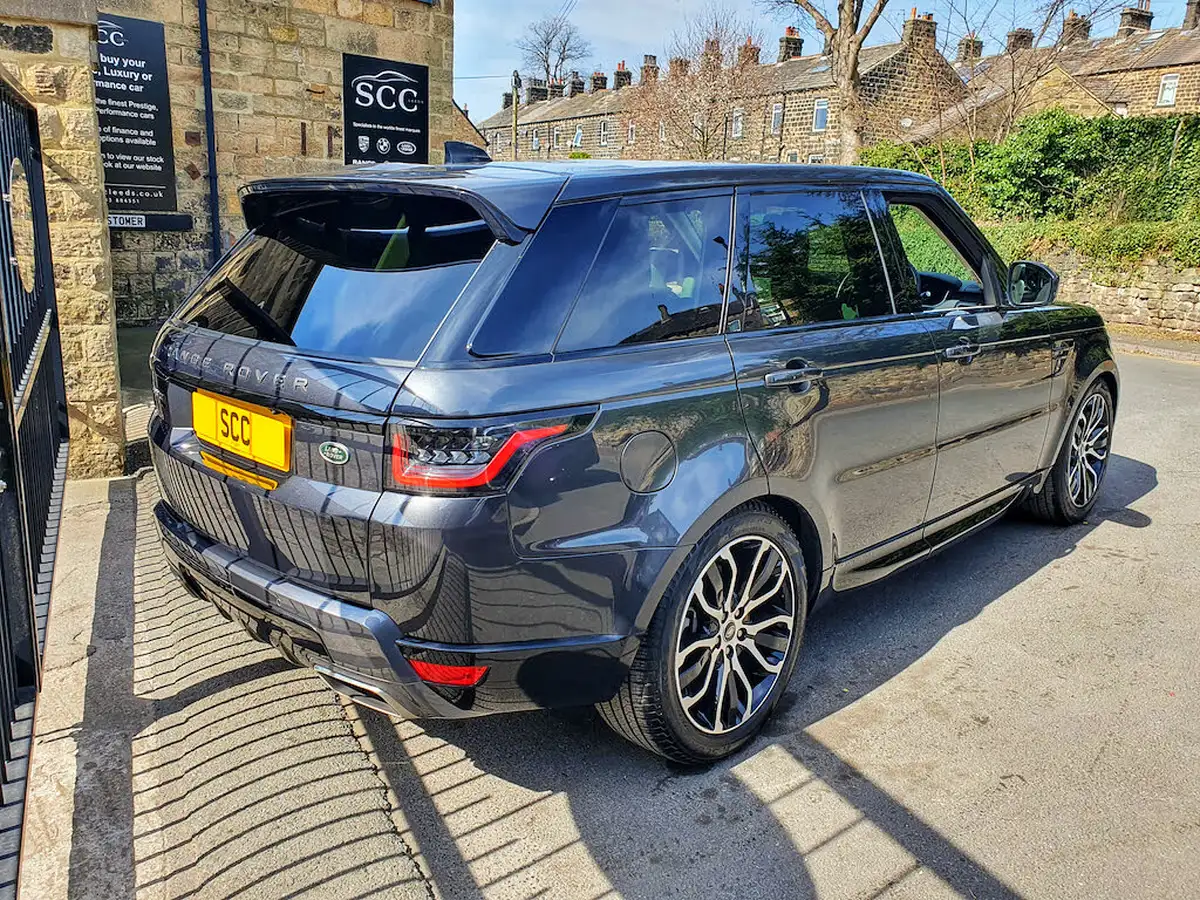 2021-land-rover-range-rover-sport-30-d300-hse-silver-big-7