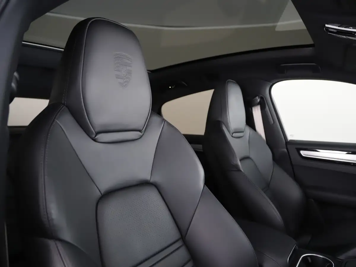 2022-porsche-cayenne-30-v6-platinum-edition-coupe-big-20