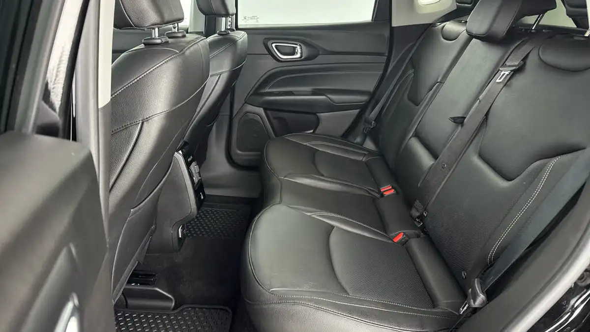 2022-jeep-compass-13-gse-s-big-13