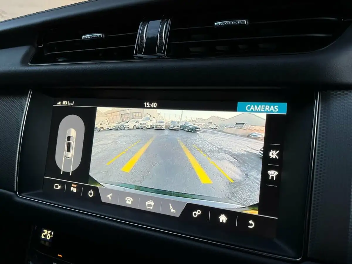2019-jaguar-xf-20i-portfolio-249ps-ss-sportbrake-5d-big-24