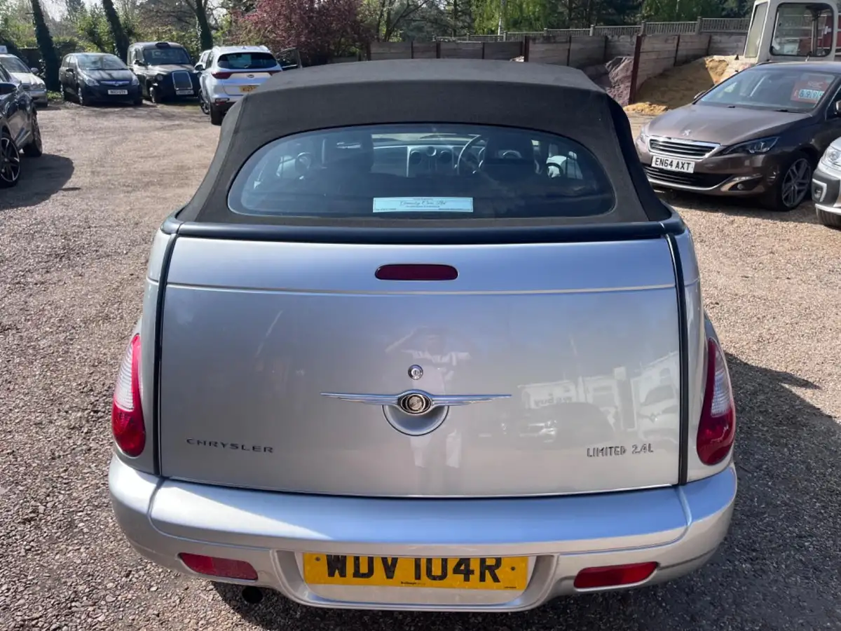 2007-chrysler-pt-cruiser-24-limited-rhd-cabriolet-2d-auto-big-16