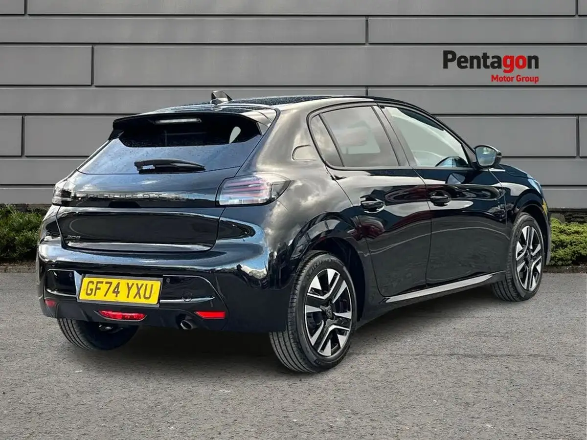 2024-peugeot-208-12-puretech-allure-big-3
