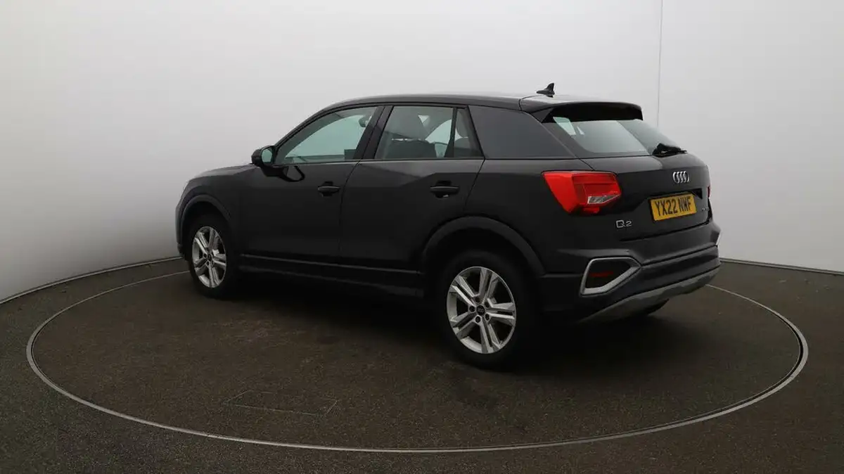 2022-audi-q2-15-35-tfsi-sport-s-tronic-big-5