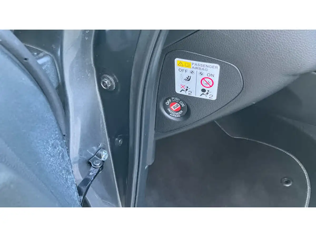 2022-honda-jazz-15-i-mmd-sr-109ps-big-32