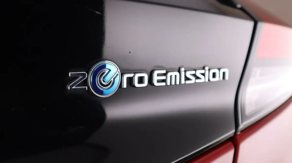 2021-nissan-leaf-e-acenta-big-20