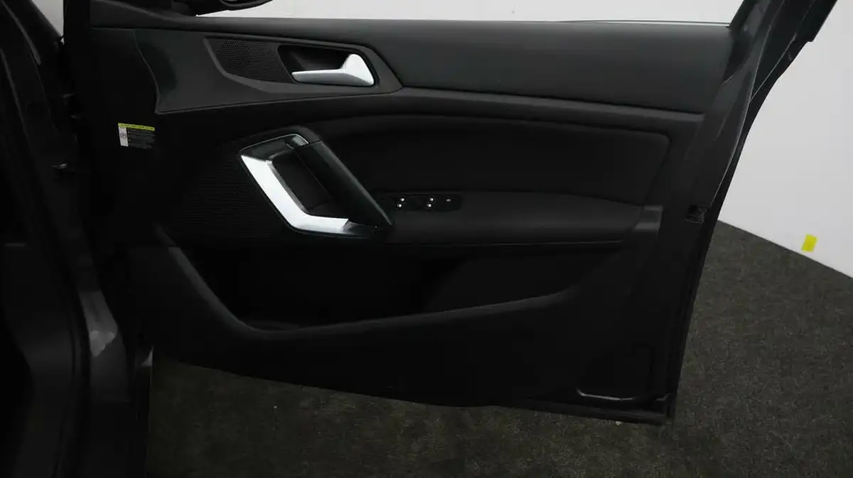 2021-peugeot-308-sw-15-bluehdi-allure-digital-i-cockpit-estate-big-14
