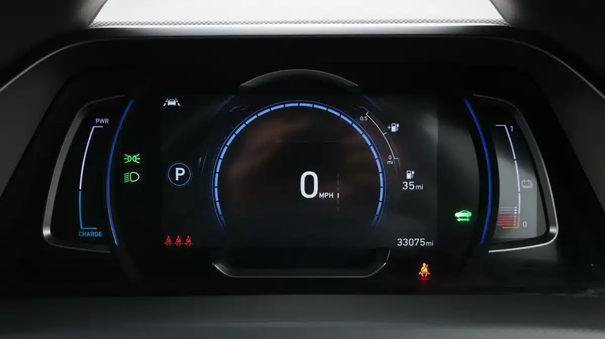 2022-hyundai-ioniq-e-premium-electric-big-10