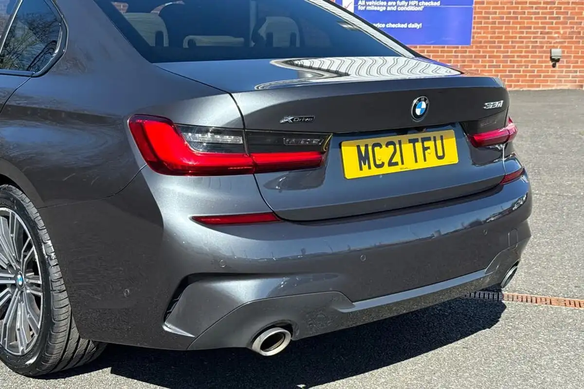 2021-bmw-3-series-20-320i-xdrive-m-sport-big-15