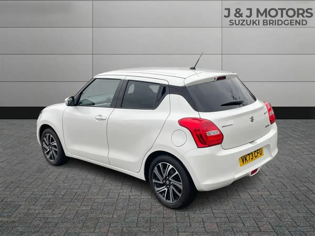 2023-suzuki-swift-12-dualjet-sz5-cvt-big-4