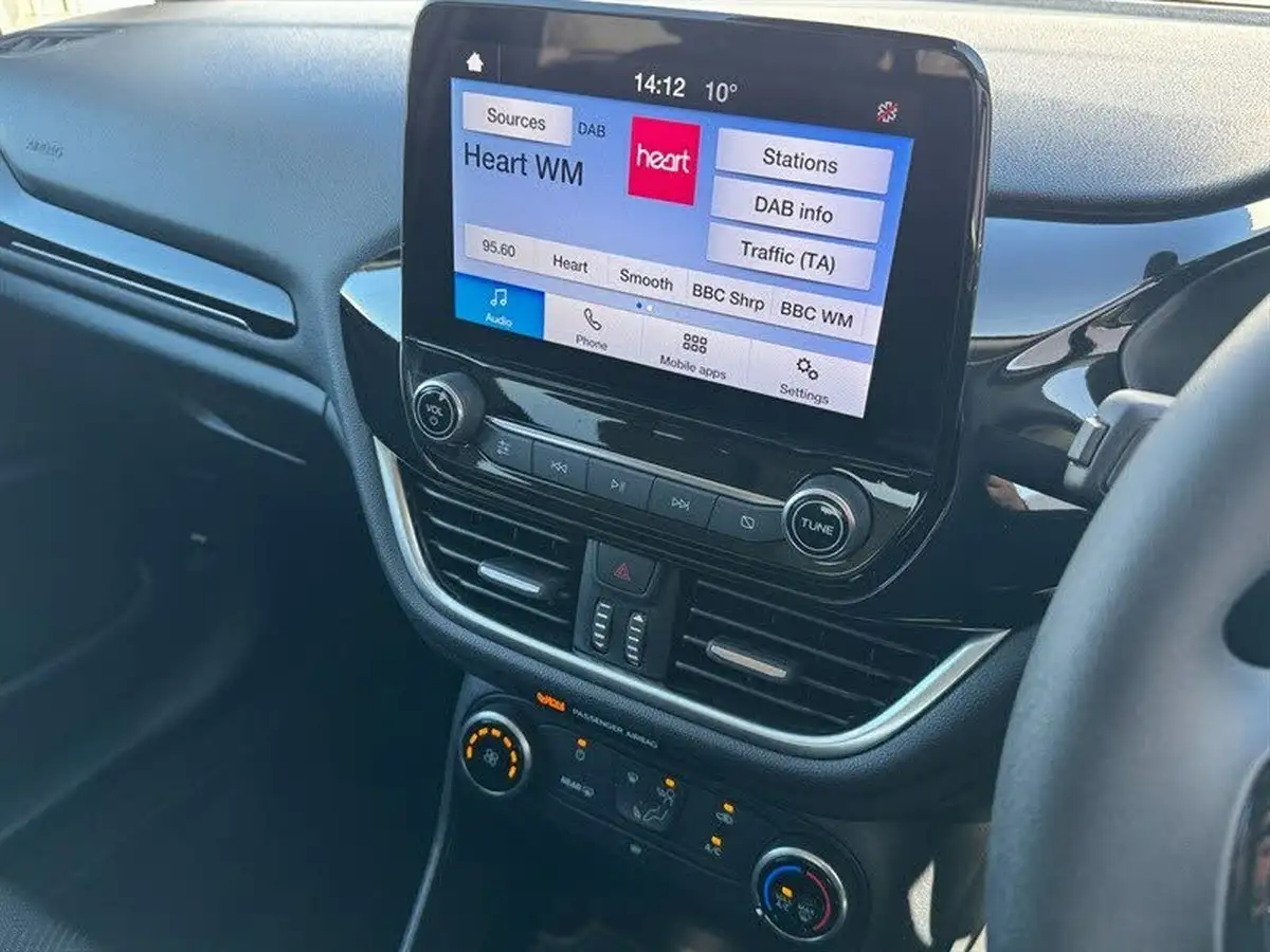 2023-ford-fiesta-10t-trend-big-14